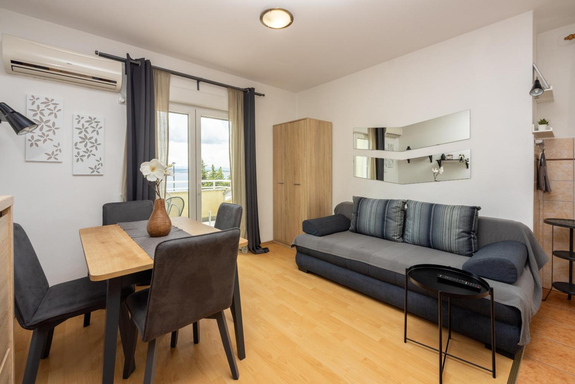 Apartments Claudia Crikvenica Buitenkant foto