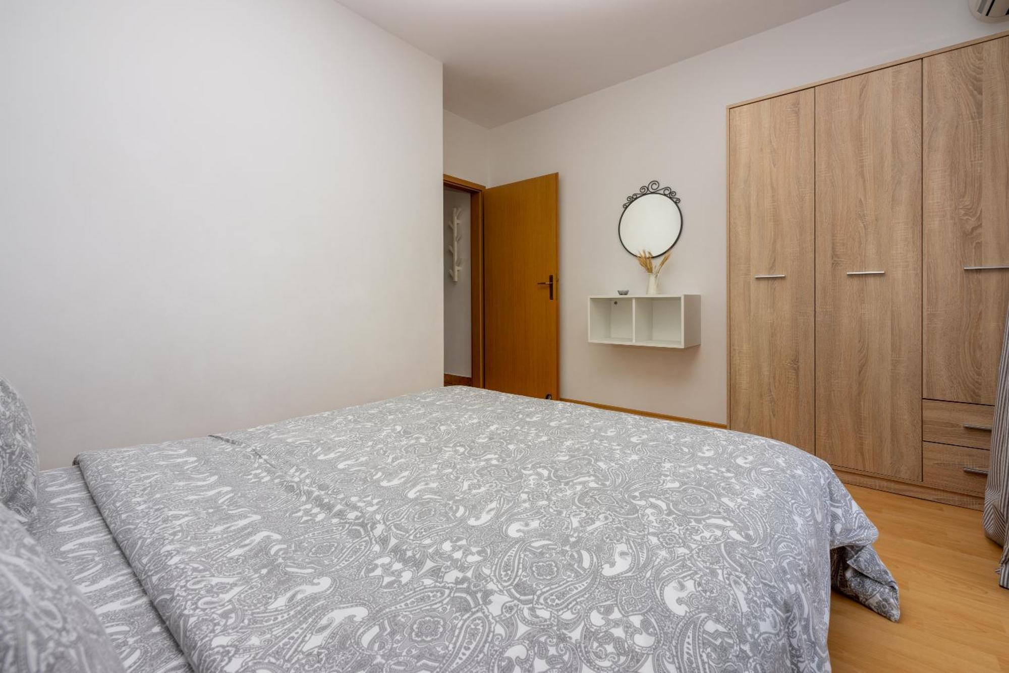 Apartments Claudia Crikvenica Buitenkant foto