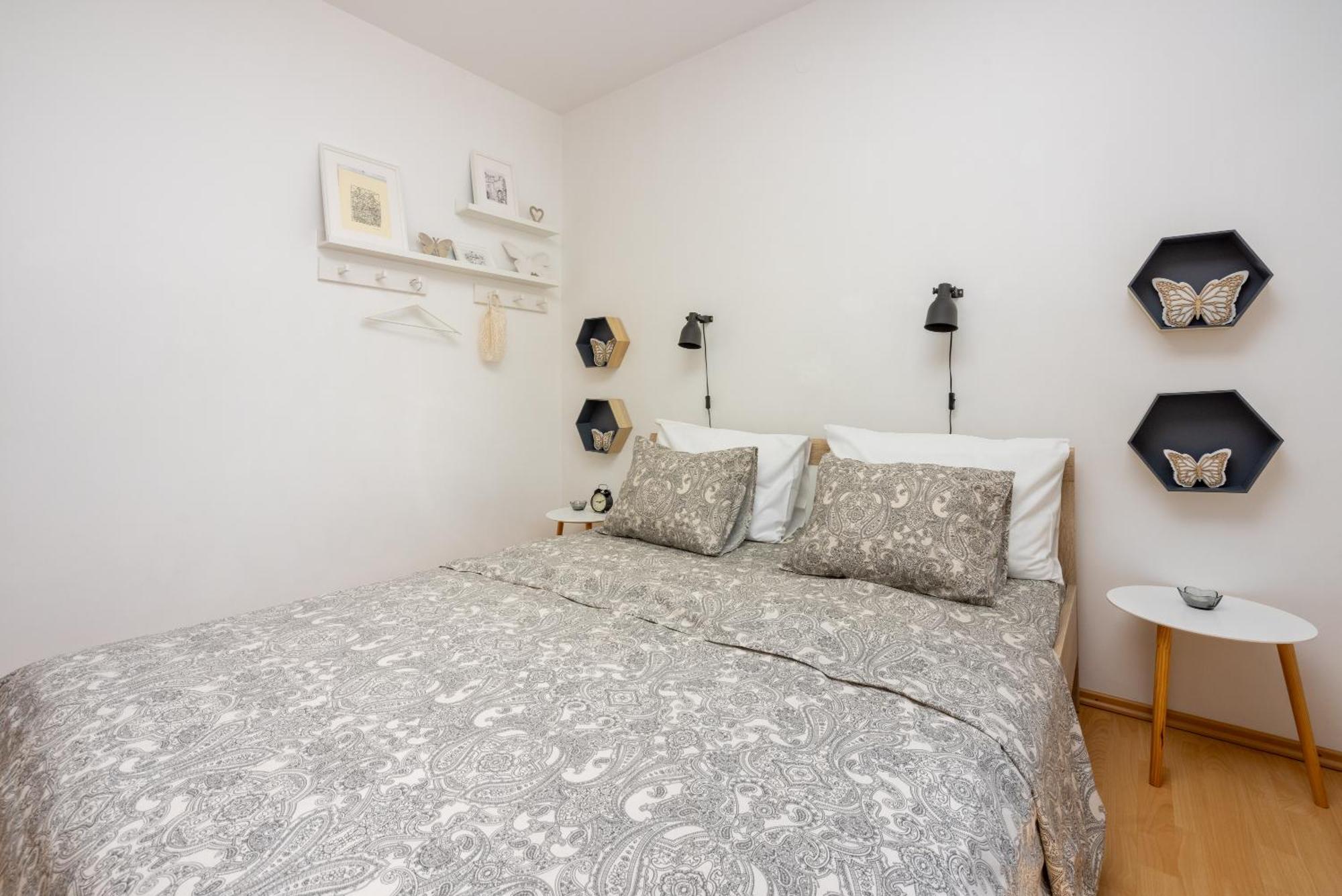 Apartments Claudia Crikvenica Buitenkant foto